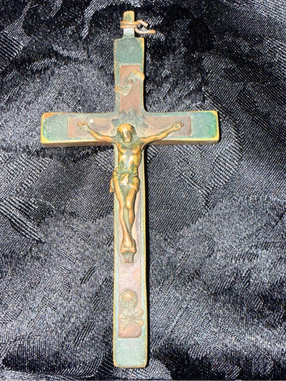 Brass Crucifix Cross Skulls crosses Bones Antique